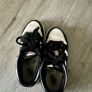 Nike Black and White Casual Sneakers panda dunks